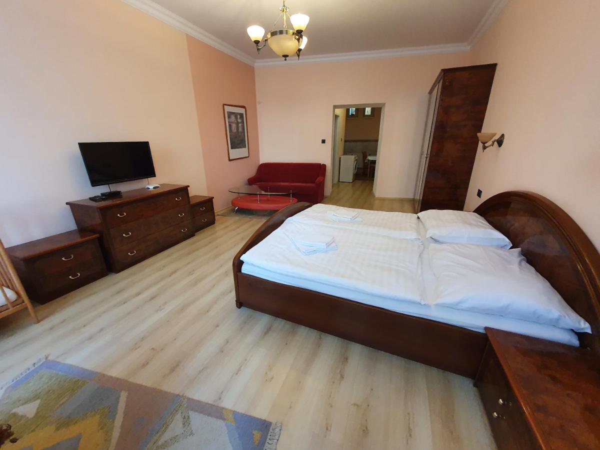 Evergreen Apartments Hotel Karlovy Vary Exterior foto